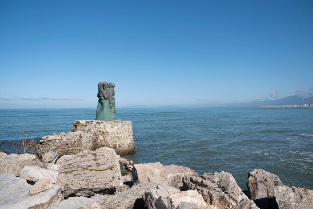 om 12mm 1 4000 f28 4250049 1 scaled 1